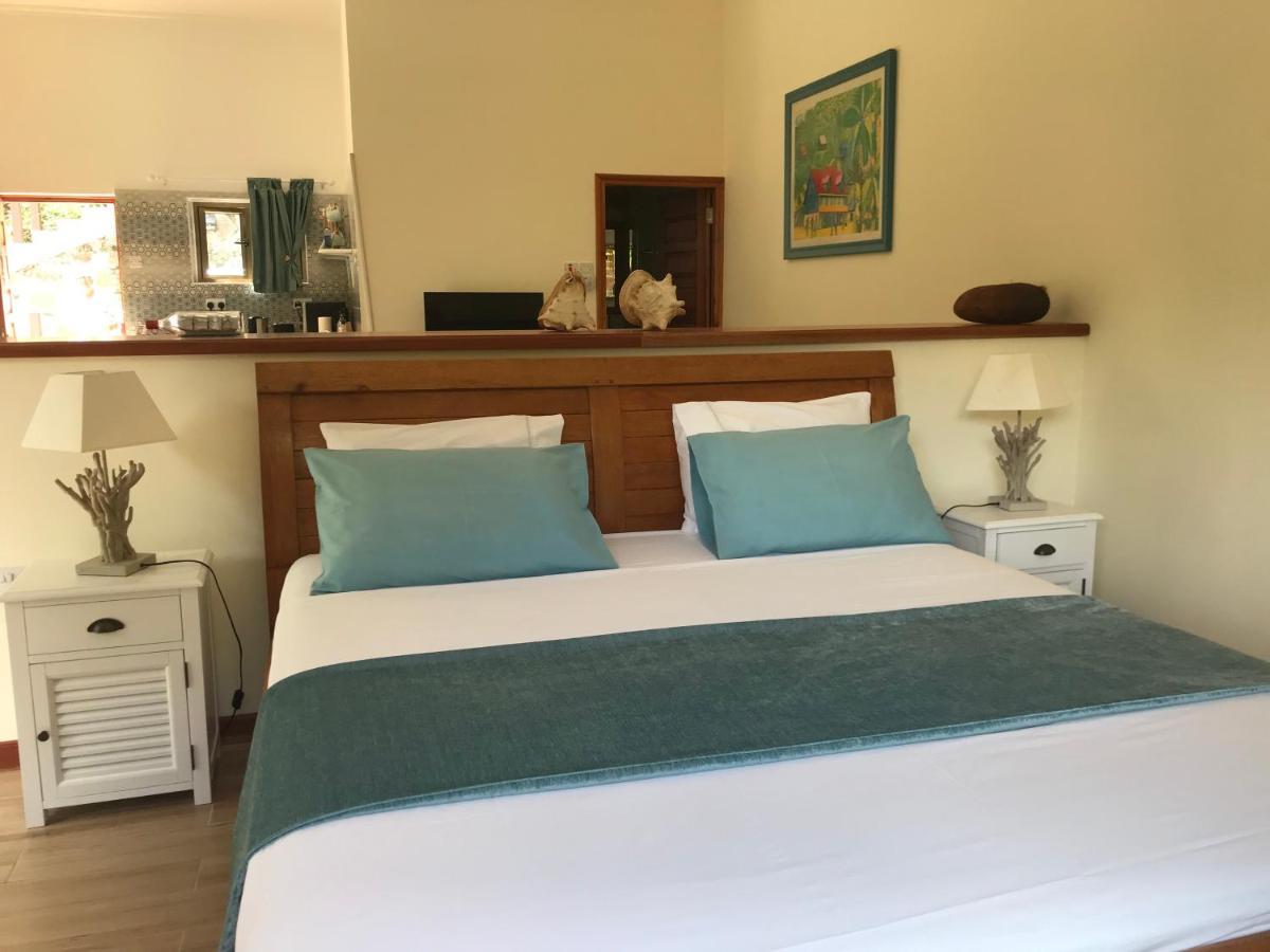 Rock And Palm Lodge Self Catering Appartment Baie Lazare  المظهر الخارجي الصورة